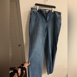 Ava & Viv Mid Wash Blue High-Rise Straight Leg Jeans